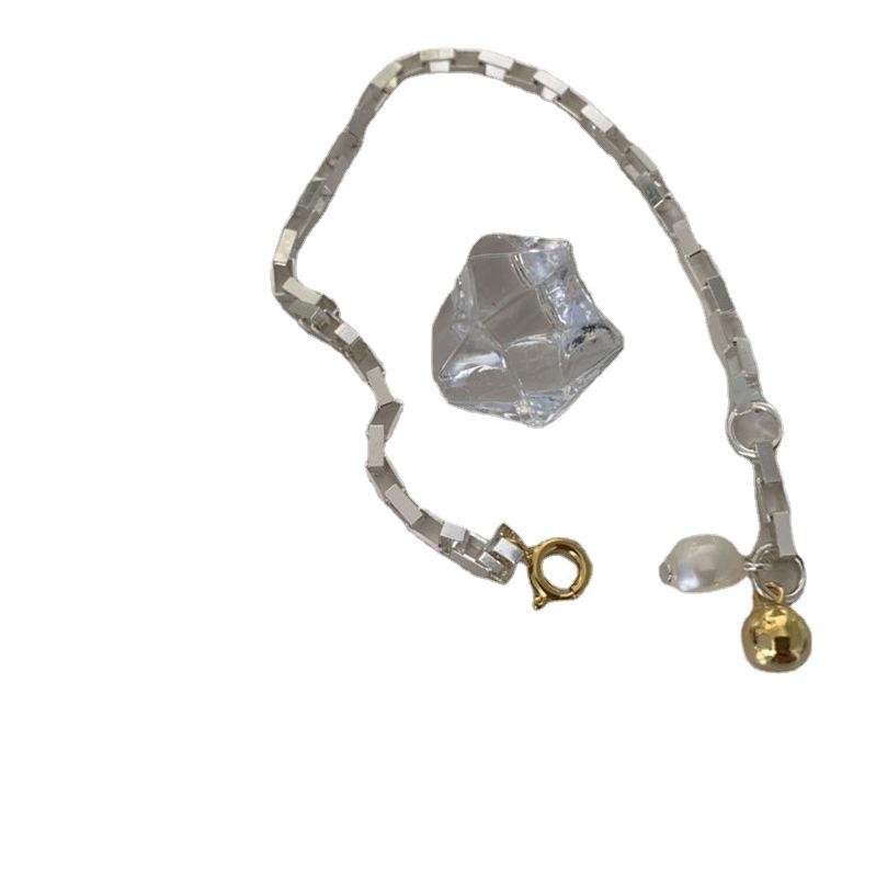 Round Bead Bear & Balloon Dog Bracelet: Women's Hip Hop Wristband