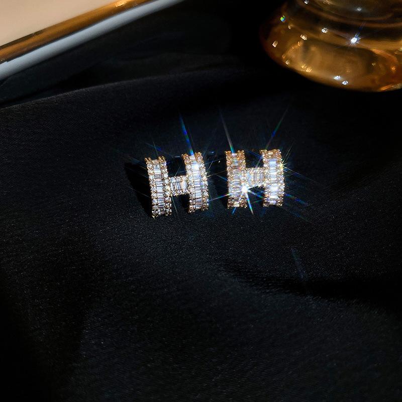 Silver needle zircon letter earrings temperament diamond stud earrings women
