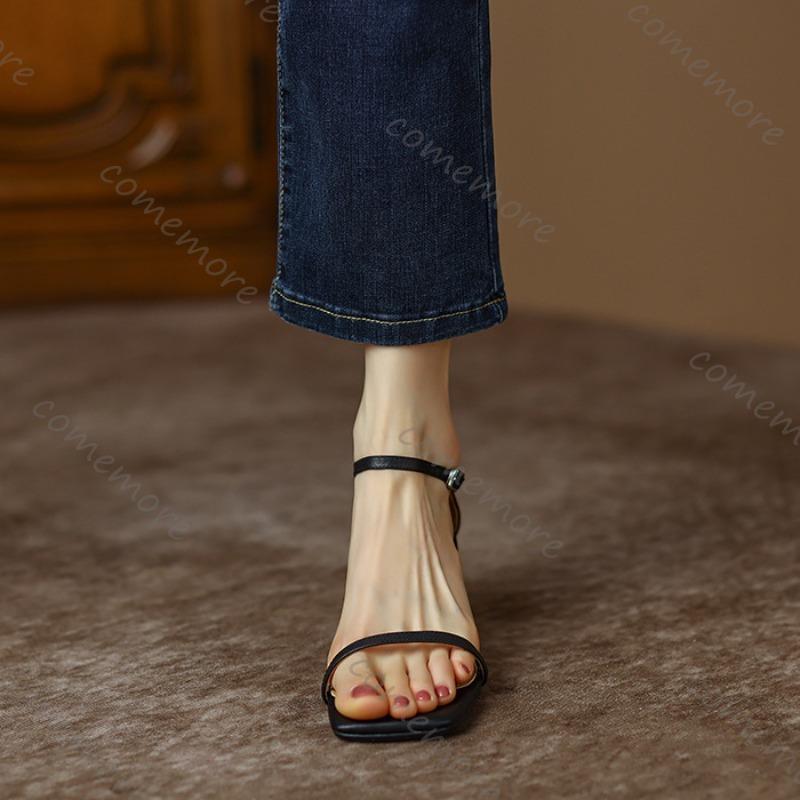 Fashion Ankle Strap Middle Heeled Sandals Women Fashion Pu Leather Square Toe Sandales Woman Summer Buckle Party Pumps Shoes Female