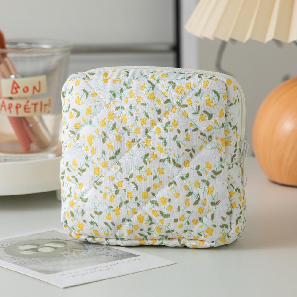 Cute Fresh Multi-pattern Tampon Pack Cartoon Cotton Hemp Girl Aunt Napkins Storage Pack Pack for Sanitary Napkins