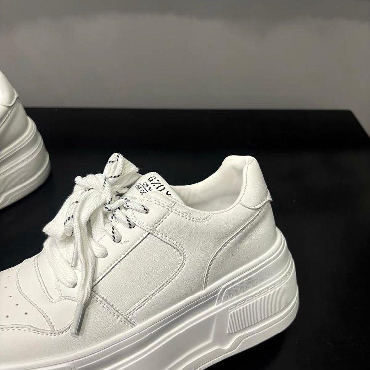 Leather little white shoes women's 2025 summer new versatile lightweight sports and leisure heightening lace-up board shoes women's tide