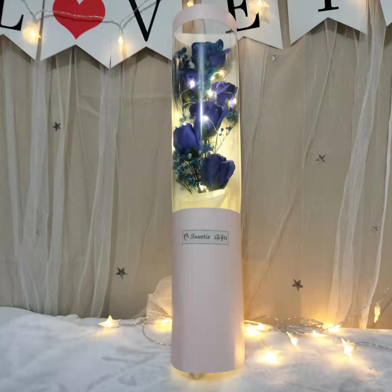 

Букет цветов из мыла в виде роз Подарок на День матери 520 Креативный подарок на день рождения Ведро для объятий из мыла в виде цветов на День святого Валентина 10*8*50cm