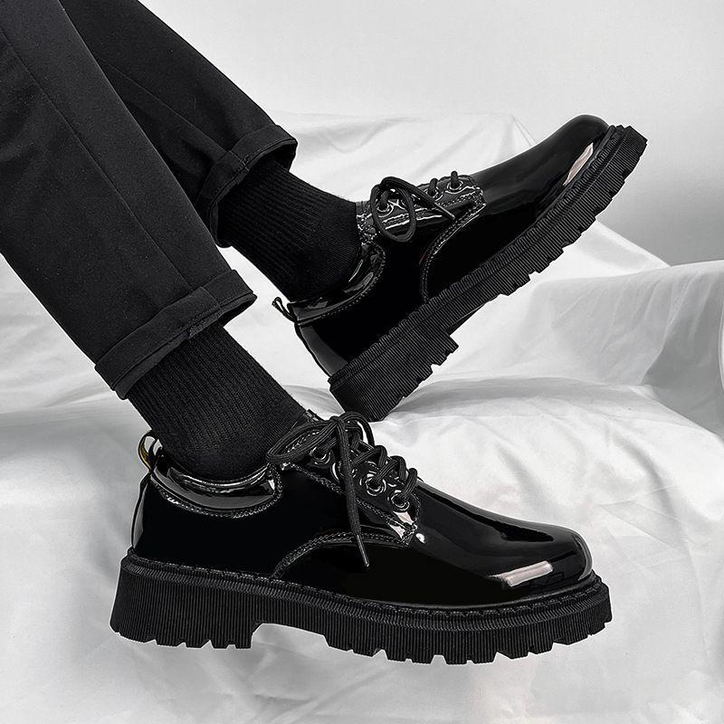 Black Round Toe Thick Sole Lace-up Men's Leather Brogue Shoes High Quality Fashion Elegant Footwear Offer Retro Male Casual Shoe