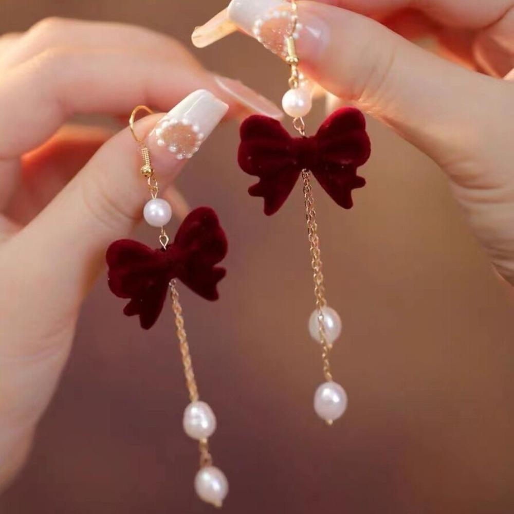 

Luxury Temperament Red Wine Velvet Bow Long Dangling Pearl Dangle Earrings for Women Sweet Retro Banquet Party Jewelry Gifts червоний