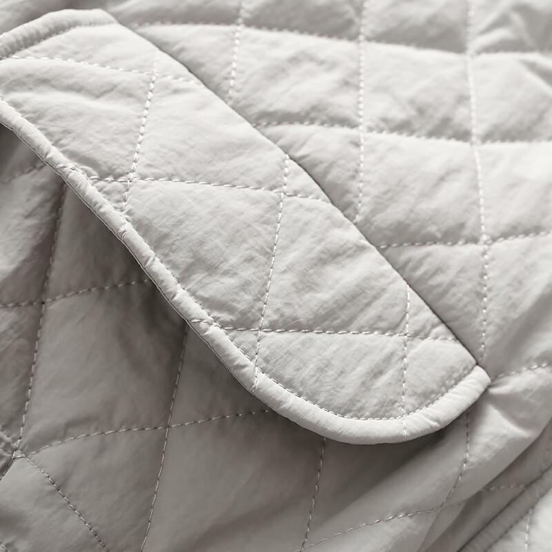 Tatu Color-Block Retro Quilted Short Padded Jacket