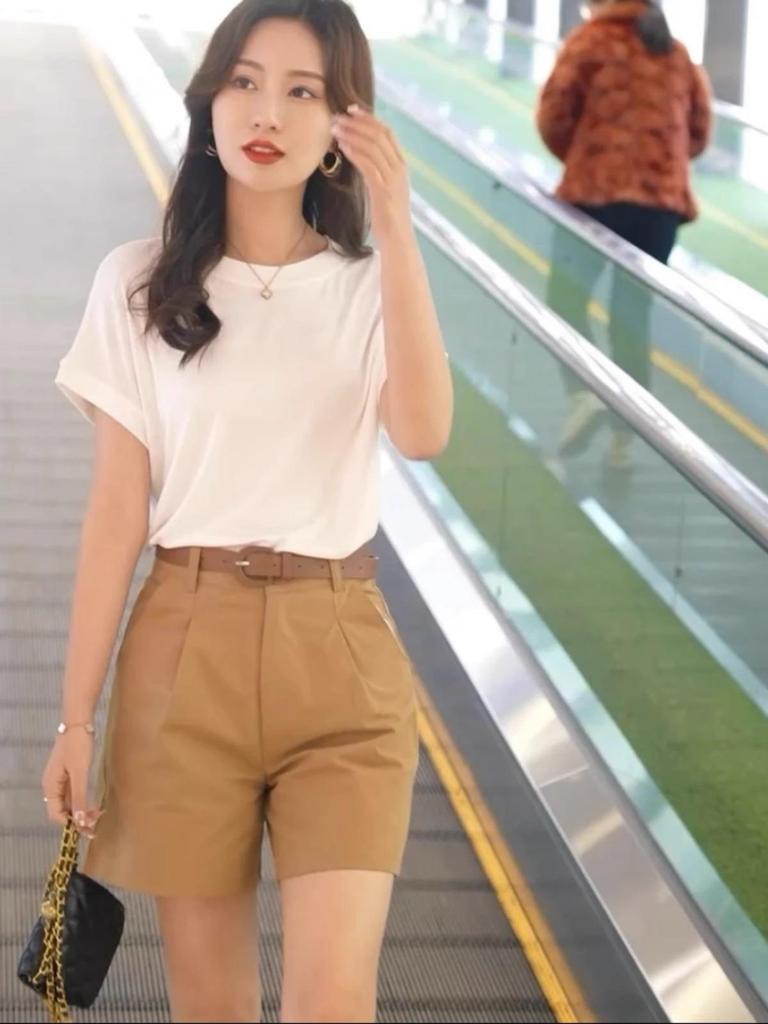 New Korean-Style Chic Batwing Sleeve Top