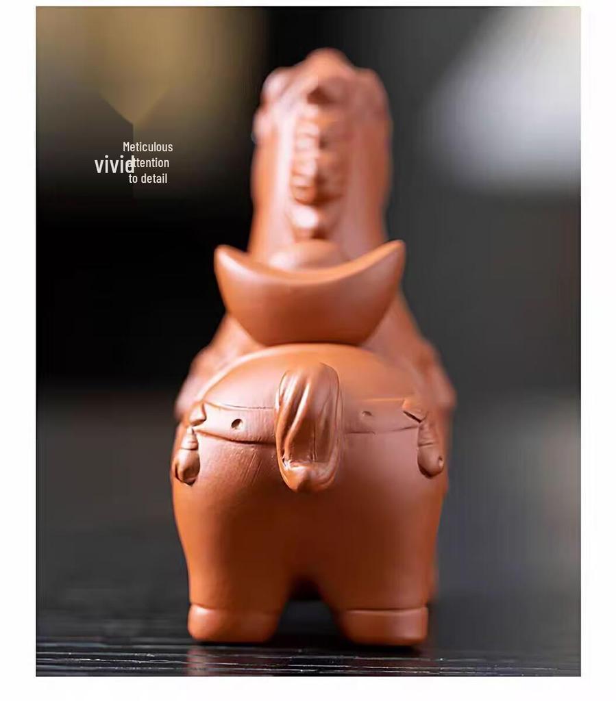 Handmade Purple Clay Zodiac Horse Tea Pet Ornament for Tea Ceremony Decoration