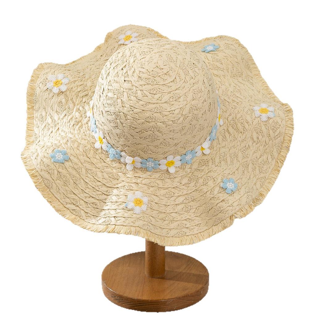 New summer seaside beach woven straw hat large brim sun hat fresh and fashionable travel sunscreen visor