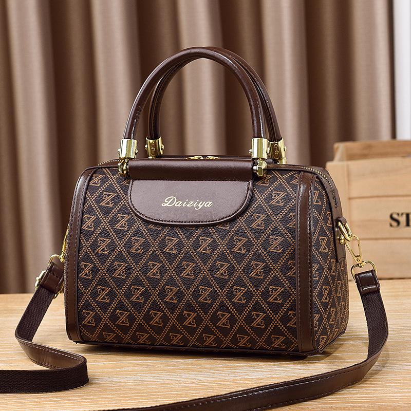 

New Women Middle-aged Mother Bag Fashion Pillow Bag 100 Shoulder Crossbody Boston Women Bag .