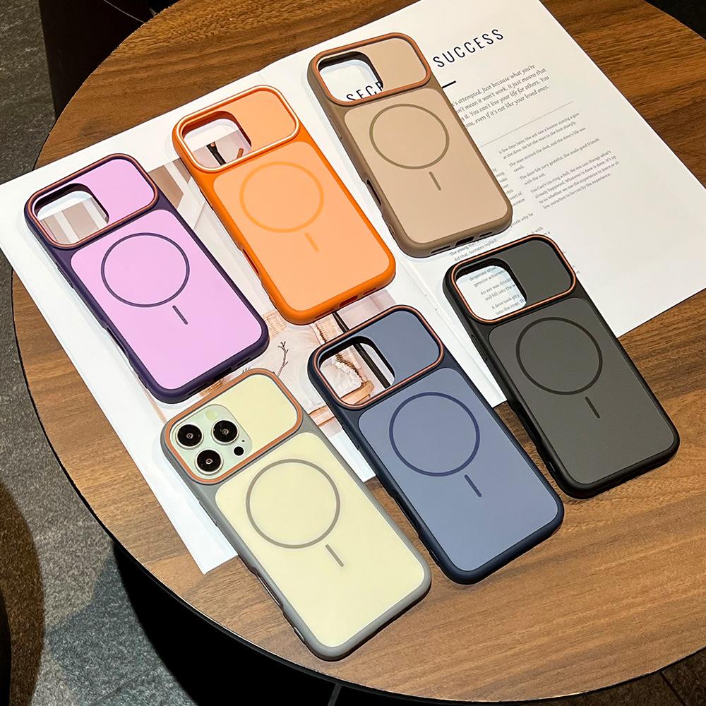 Charm eye skin-sensitive magnetic case, suitable for iPhone17 mobile phone case, contrasting color thin circle, Apple 16/14 anti-drop soft case tide