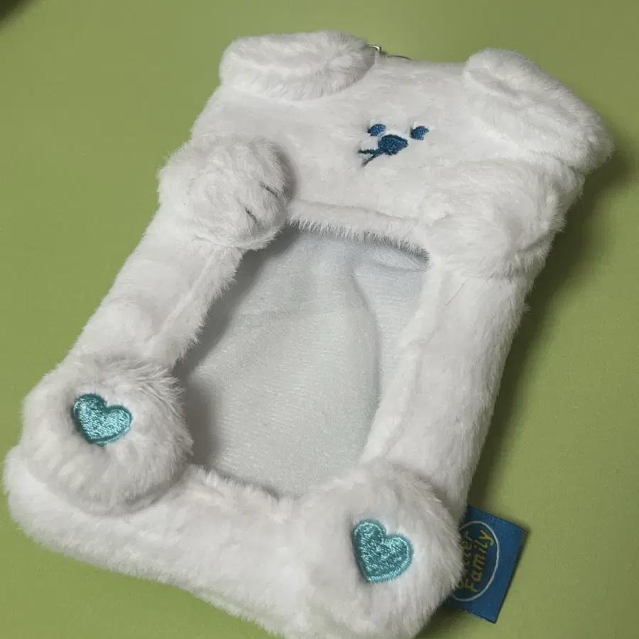 

Я хочу держатель для фотокарточек с семейным фото из масла