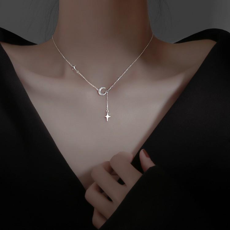 Star Moon Necklace New Trendy Women'S Necklace Women'S High-End Design Niche Clavicle Chain Accessories Premium
