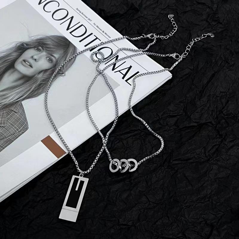 

JMXD Women Sweater Chain Titanium Steel Pendant Necklace Small Luxury Chic Y2K Minimalist Statement Jewelry Gift for Her серебряный