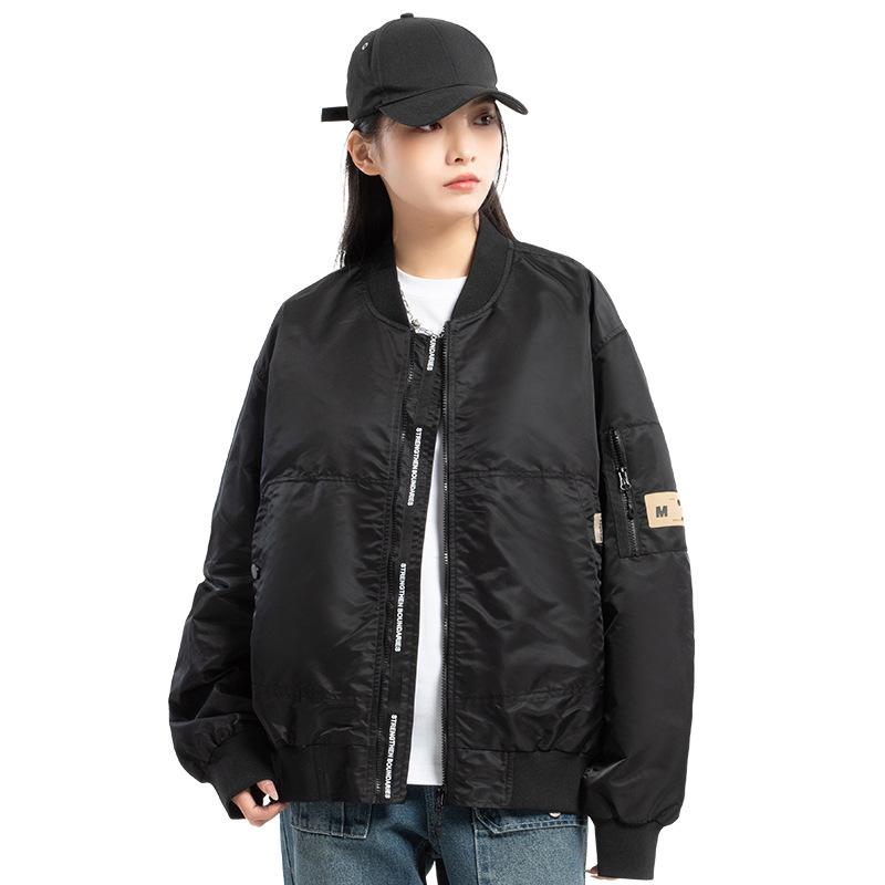 Frühling und Herbst Dünner amerikanischer großer Baseballmantel Nylon High Tech Drei Verteidigungspaar Lose Vintage Fliegerjacke