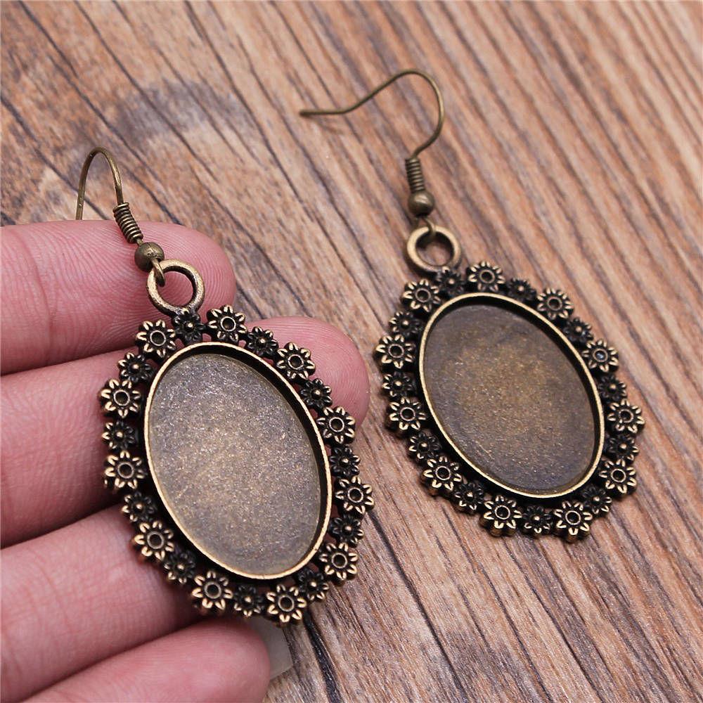 Drop & Dangle Earring Oval Ear Hook Glass Cabochon Base Setting Tray Vintage Jewelry SuppliesEarring Size 18x19mm QE017