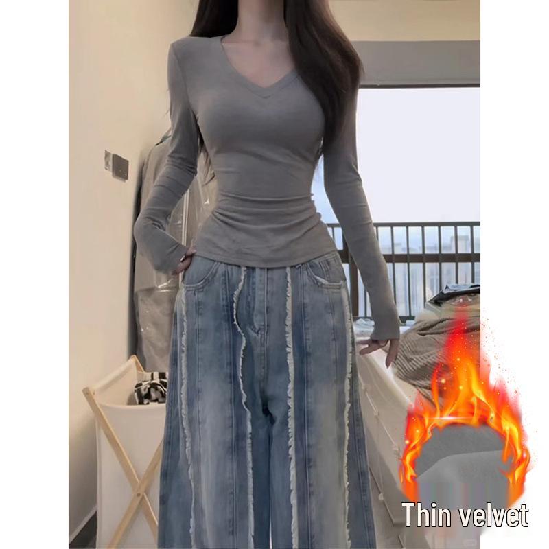 Women's Slim Fit White V-Neck Long Sleeve Base Layer Top with Velvet, Perfect for Autumn and Winter