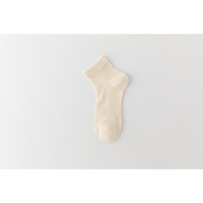 Silk Stockings for Children, Summer Lightweight Short Socks with Cooling Effect, Summer Socks in White, Ballet-style Short Sleeves
