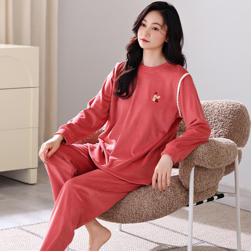 Coral Fleece Pajamas Women'S Autumn And Winter Fleece Thickened Round Neck Pullover Can Be Worn Outside Island Fleece Loungewear Set