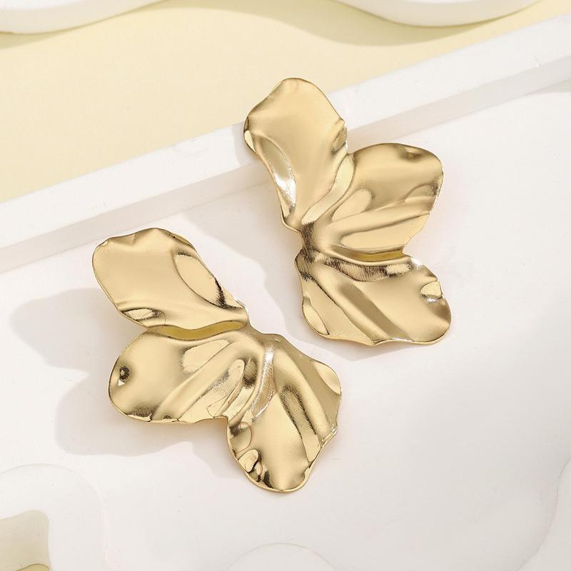 Accessories Retro Cold Wind Leaf Stud Earrings Fashion Design Metal Flower Earrings