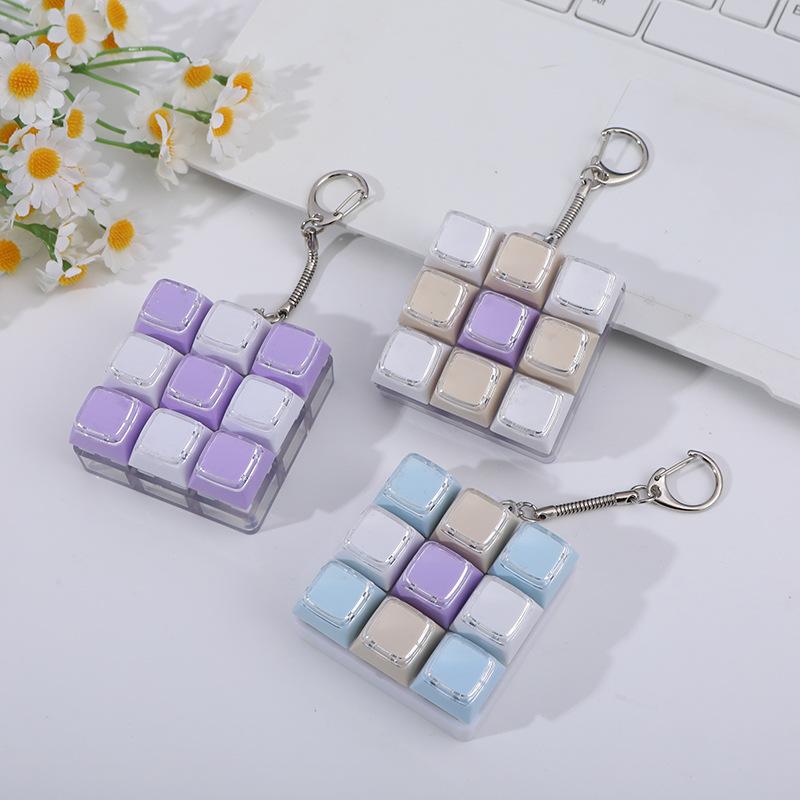 

9 Keys Mechanical Keyboard Keychain Cute Creative Stress Relief Toy Key Pendant Bag Hanging Decoration For Adults Kids Gift