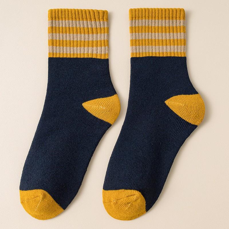 Autumn Winter Thicken Terry Mid-tube Socks Women's Warm Comfortable Unisex Couple Socks Breathable Home Sleeping Floor Socks