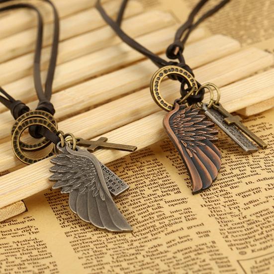 Herren Halskette Vintage Verstellbar Punk Stil Seilkette All Match Dekoration Kunstleder Engel Flügel Anhänger Halskette Schmuck für den täglichen Gebrauch