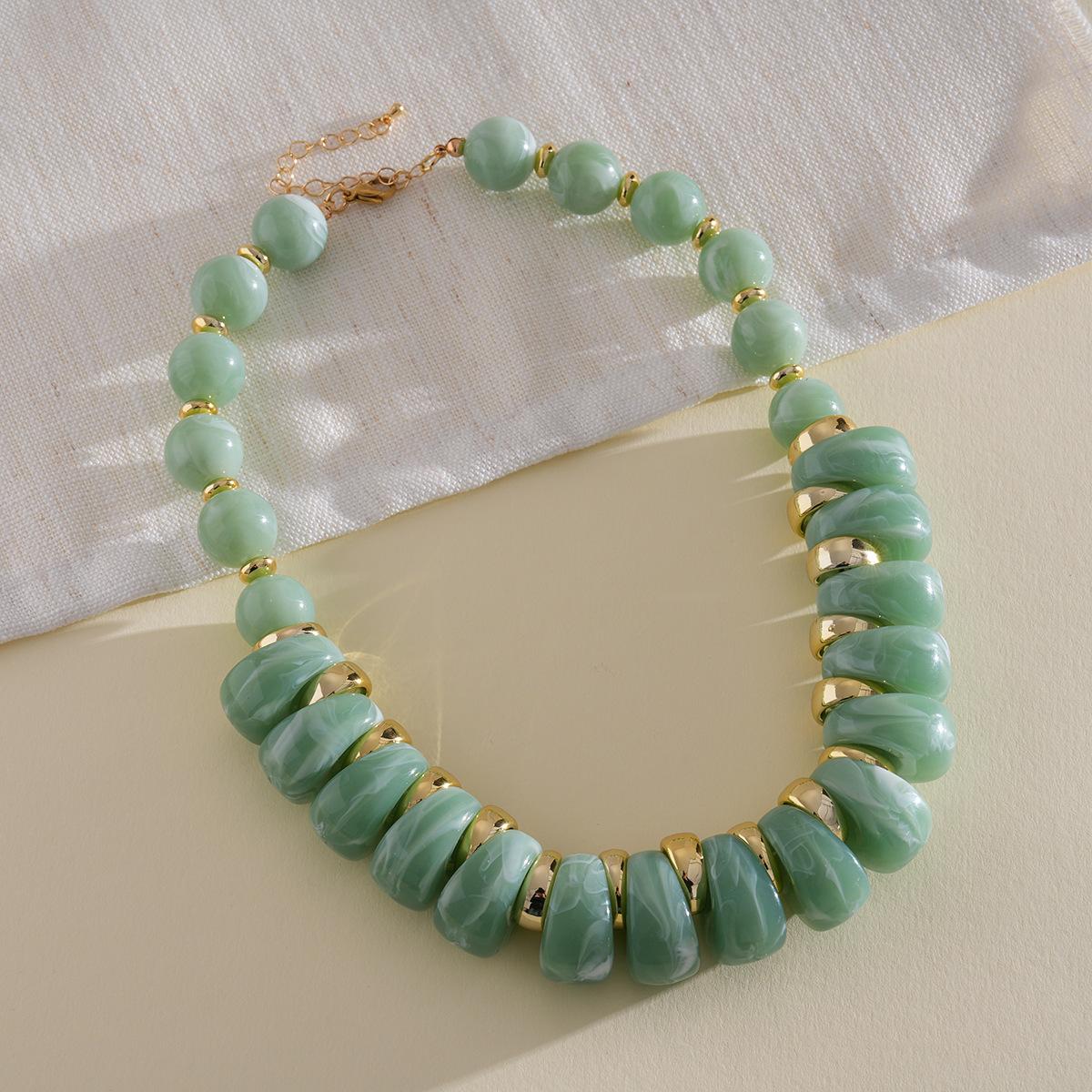 Акриловое нерегулярное бусинное круглое регулируемое ожерелье Модные items с индивидуальностью