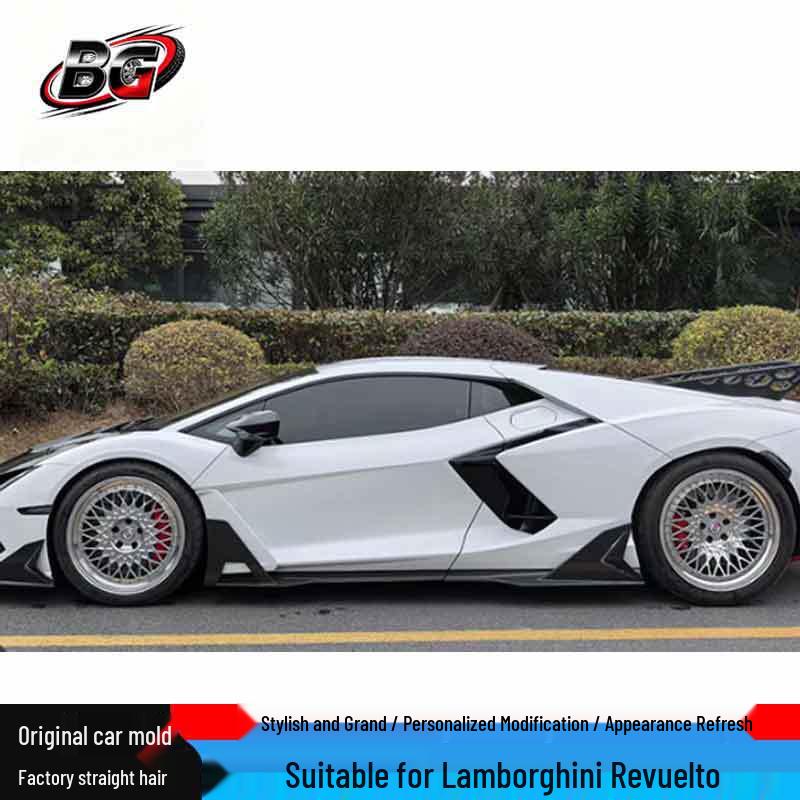 Compatible Lamborghini Revuelto Upgrade: Duke Carbon Fiber Side Skirt Trim & Diffuser Accessories
