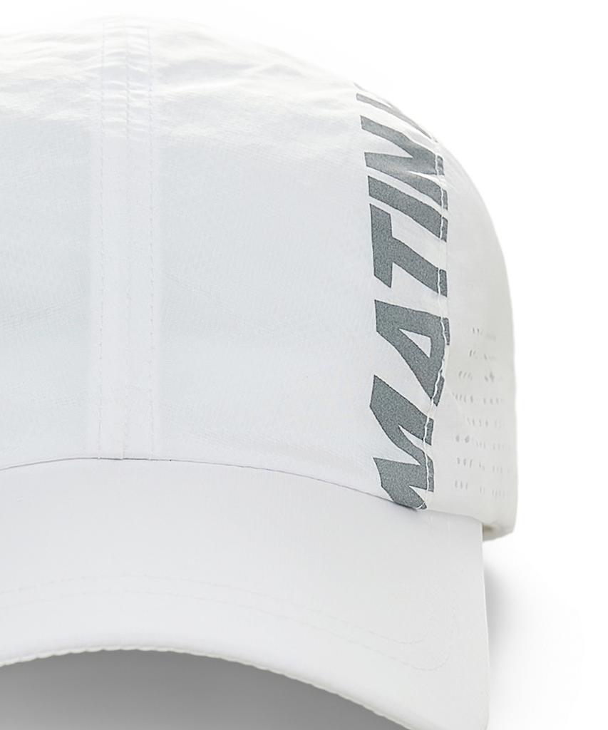 Mattengkim Mesh Logo Sporty Cap In White