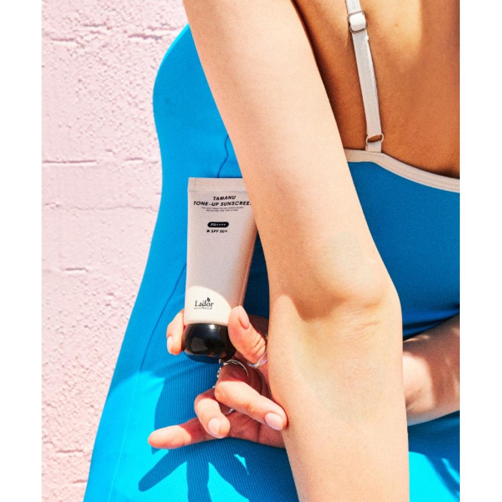 Lador [keyring Gift] Tamanu Tone Up Sunscreen 50ml