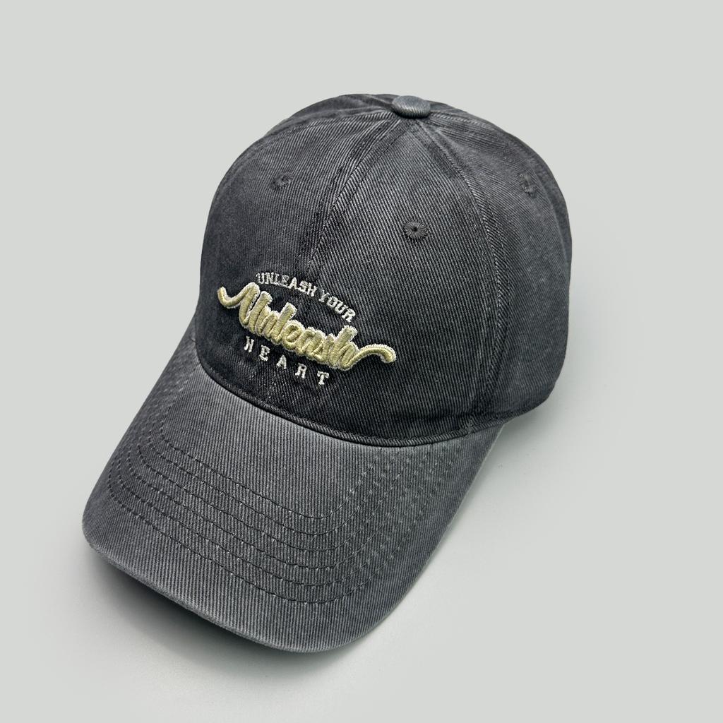 Retro Three-Dimensional Letter Embroidered Baseball Cap For Men And Women, Sunshade, Wide Brim, Small Casual And Versatile Peaked Cap.