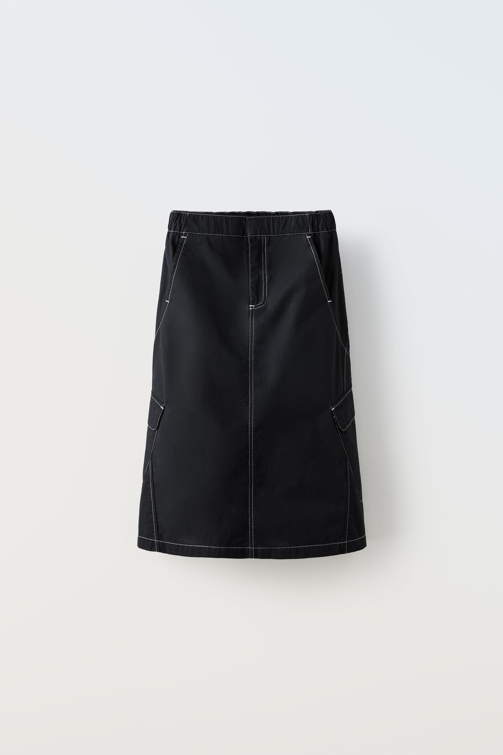 

ФУТБОЛКА С ПРИНТОМ СТРАЗЫ