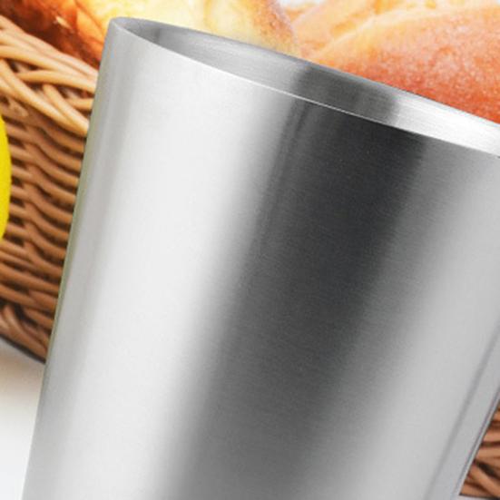 Tasses en acier inoxydable de petite taille, faciles à transporter, bouteilles d'eau en acier inoxydable de style européen pour cadeau