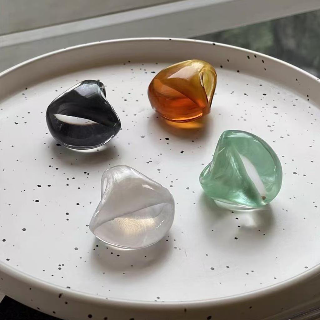 Pearlescent Inner Glaze Resin Ring Lightweight Comfort Fit Multiple Color Options For Daily Wear And Special Occasions