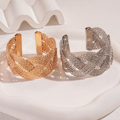 European and American Metal Wind Cross Winding Mesh Geometric Opening Bracelet Personalized Niche High-end Jewelry 