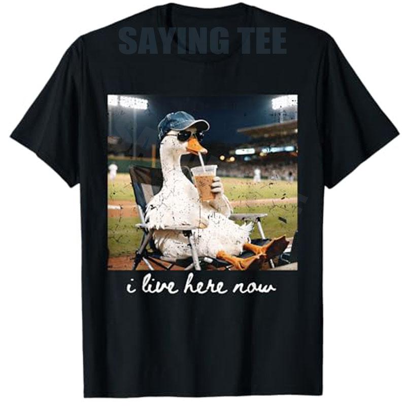 Y2k Goose Baseball Game Day Graphic T-Shirt Funny Goose Ballfield Baseball Field I Live Here Now Novelty Saying Tee Personality S разноцветный