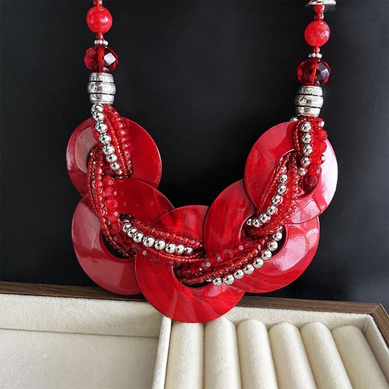 Elegant Shell Jewelry Set With Geometric Design Lightweight Sturdy For Daily Wear And Special Occasions Multiple Color Options