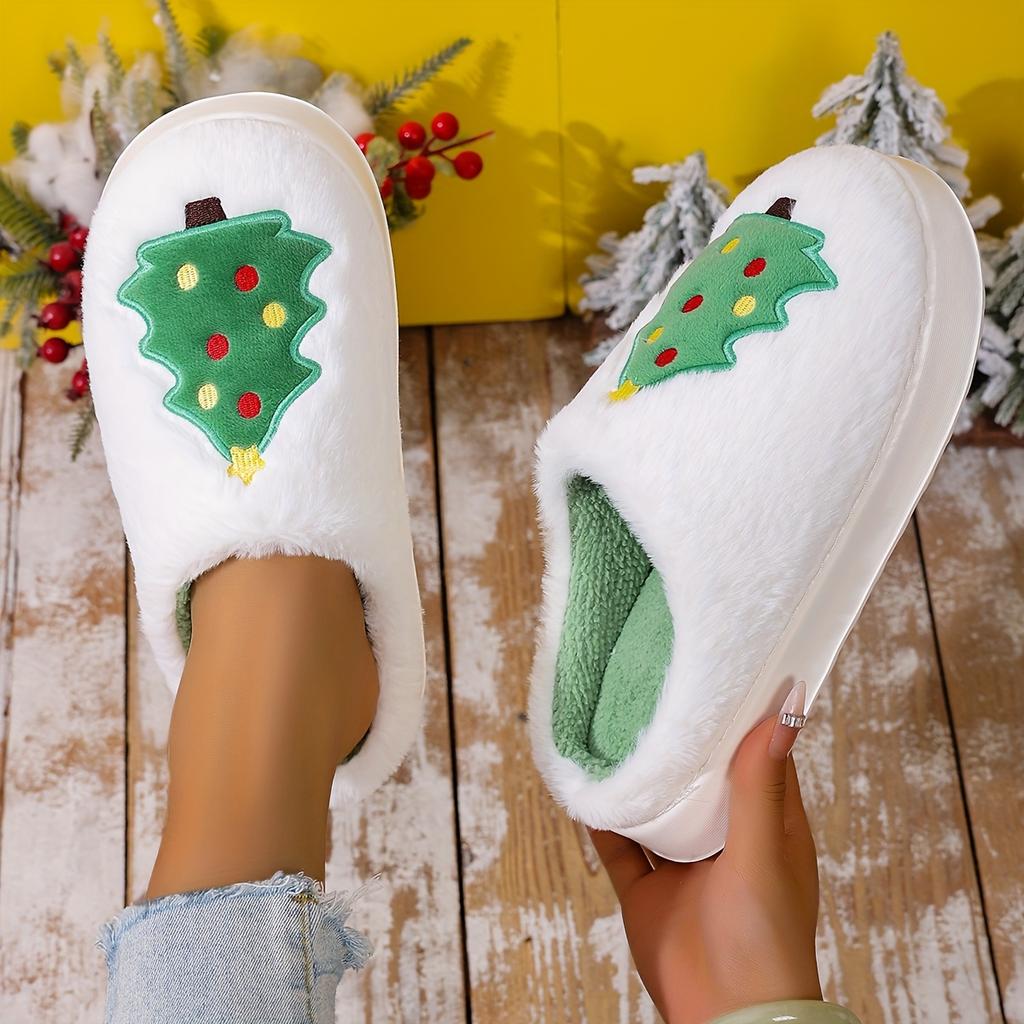 Cozy Fleece-Lined Christmas Slippers Outdoor House Soft Warm Winter Slippers for Holiday Parties
