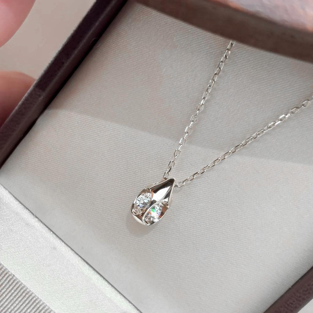 Vintage Medieval Gold With Diamonds Zircon Small Water Droplets Almond Necklace Women'S Retro Temperament Teardrop Collarbone Chain
