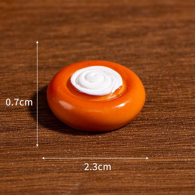 1pcs Kitchen Food Toy Simulation Kitchenware Play DIY Resin Emulated Chocolate Cake Bread Biscuit Tableware Decor Child Kid Toy