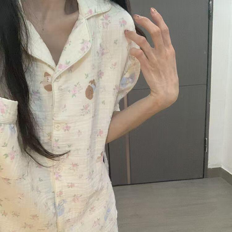 

Korean version ins floral plaid pajamas women s summer short-sleeved shorts pockets can be worn outside lapel student loungewear thin s [recommended weight 35-40kg ]