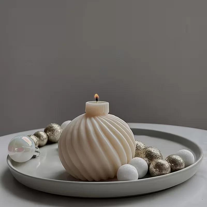 Top Quality Silicone Mould for DIY Christmas Tree Ball Candle - Reusable round Craft Mould for Holiday Decor & Jewelry Making