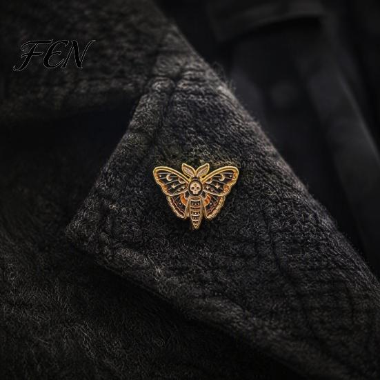 Enamel Lapel Pin Vintage Moth Brooch, Cartoon Insect Alloy Pin, Men Lightweight Clothes Women Jewelry Accessories for Suit Dress Coat Scarf