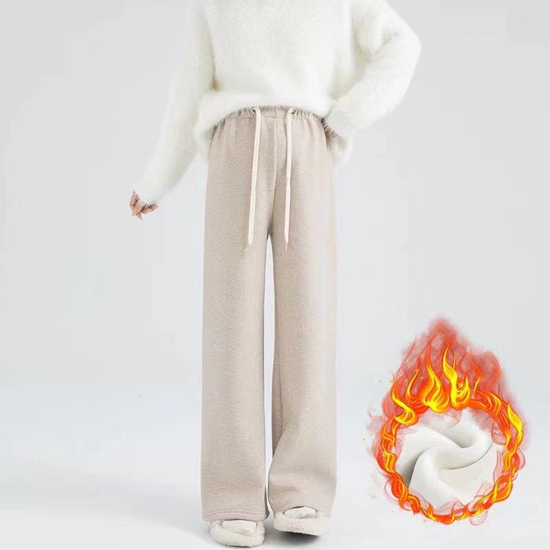 Maternity Velvet Wide-Leg Pants for Autumn/Winter - Large Size, Warm, Stylish, and Discreet for Expecting Mothers