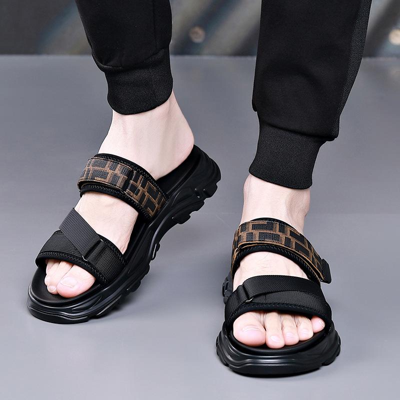 FashionMen's Platform Sandals Fashion Causal Outwear Summer New Designer Shoes Male Lycra Outwear Luxury Slippers for Men