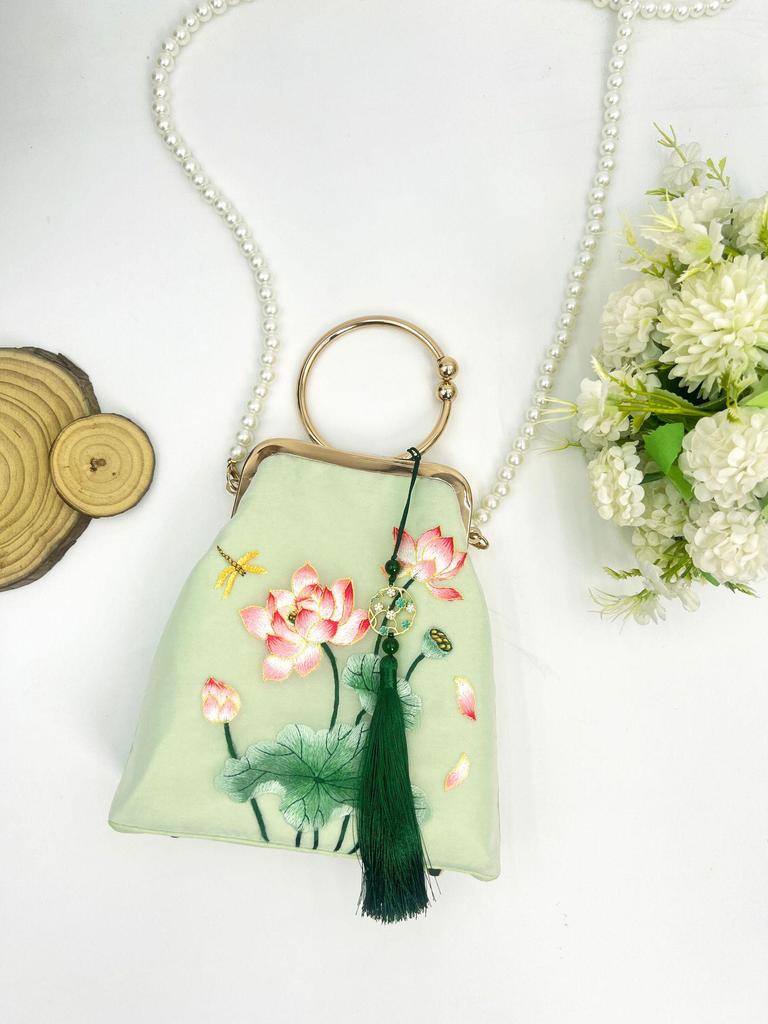 Elegant Brocade Chinese Cheongsam Handbag Clasp Purse - Large Capacity Single Shoulder Crossbody
