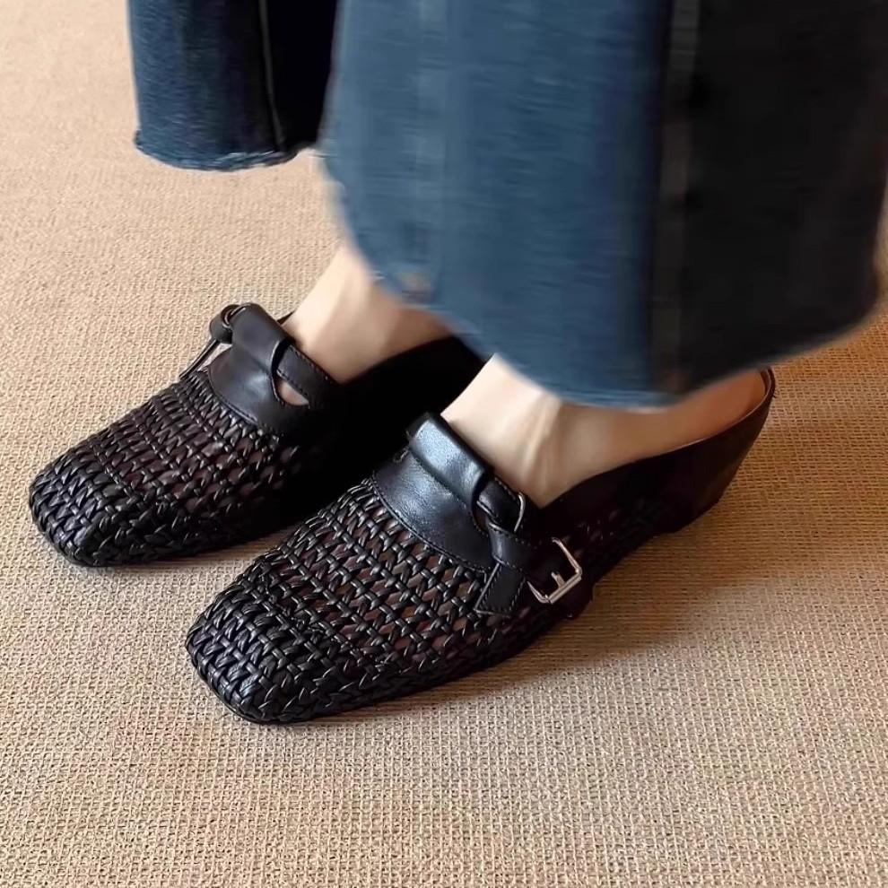 Soft leather version~ 2025 summer new vacation wind breathable woven wedge heel Mill shoes breathable bag head outer slippers