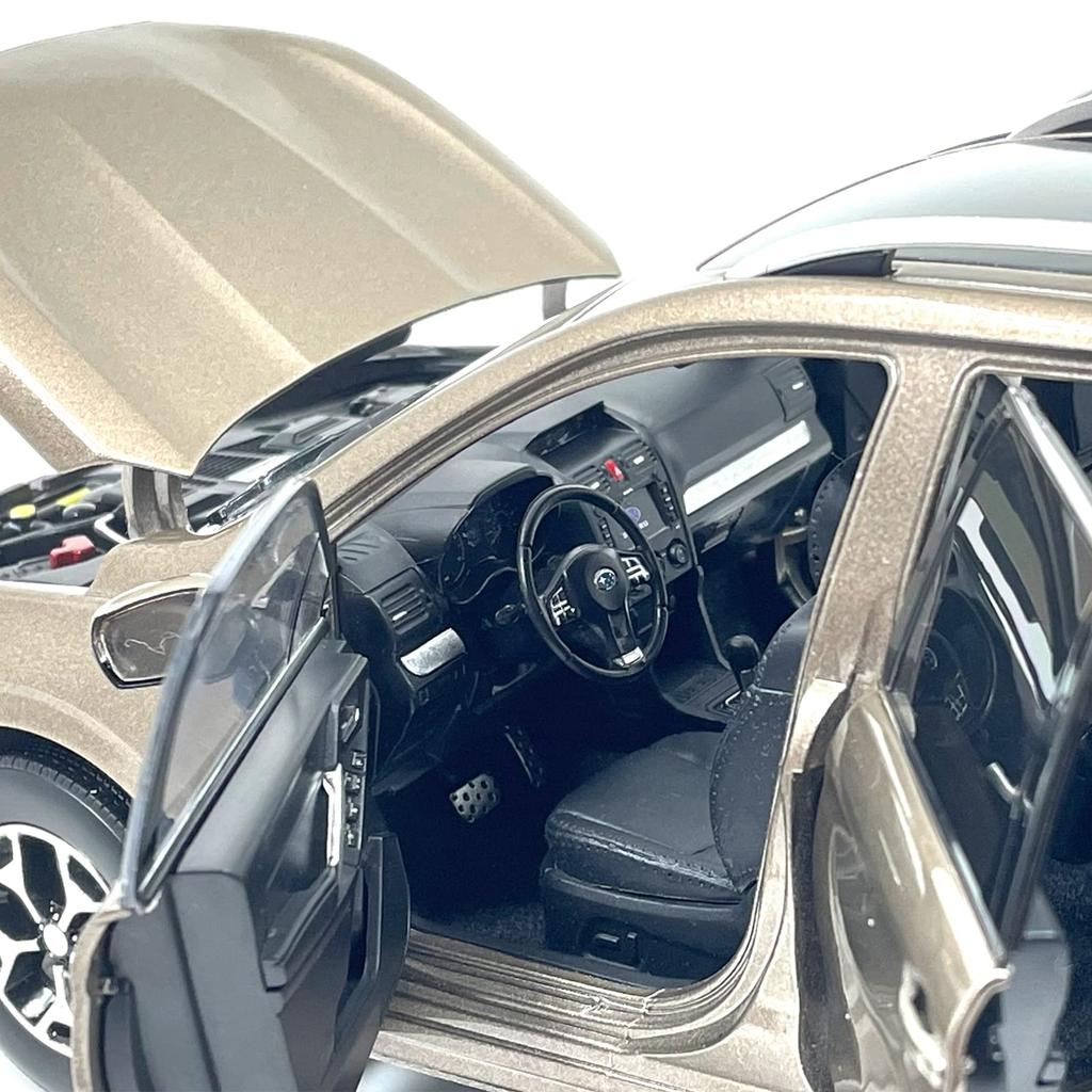 PAUDI MODELL 1/18 Maßstab Subaru Klassisches SUV Diecast Modellauto, Gold