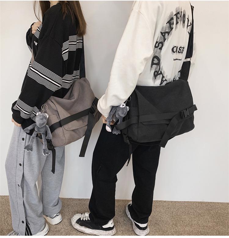 Messenger Bag aus Canvas für Herren mit großem Fassungsvermögen – lässiges, schlichtes Design für Studenten und Jungen