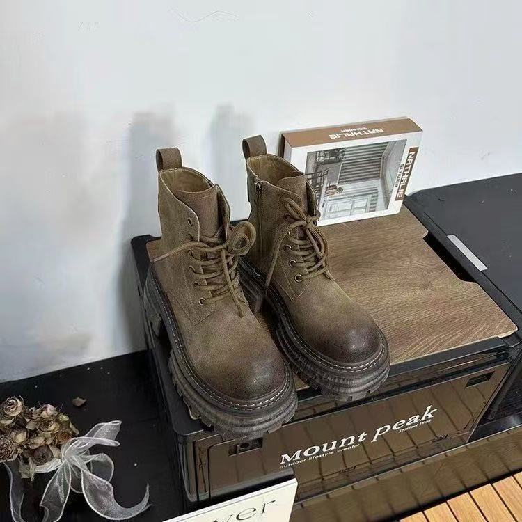 

Женские ботинки Мартин на шнуровке в британском стиле, новые модные универсальные ботинки-локомотивы коричневого цвета Маillard на толстой подошве, осень 2025 40 хаки